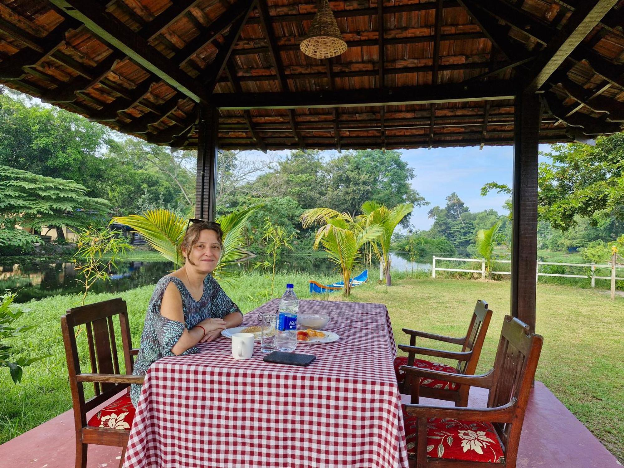 Gypsea Marari Bed & Breakfast Alappuzha Екстериор снимка