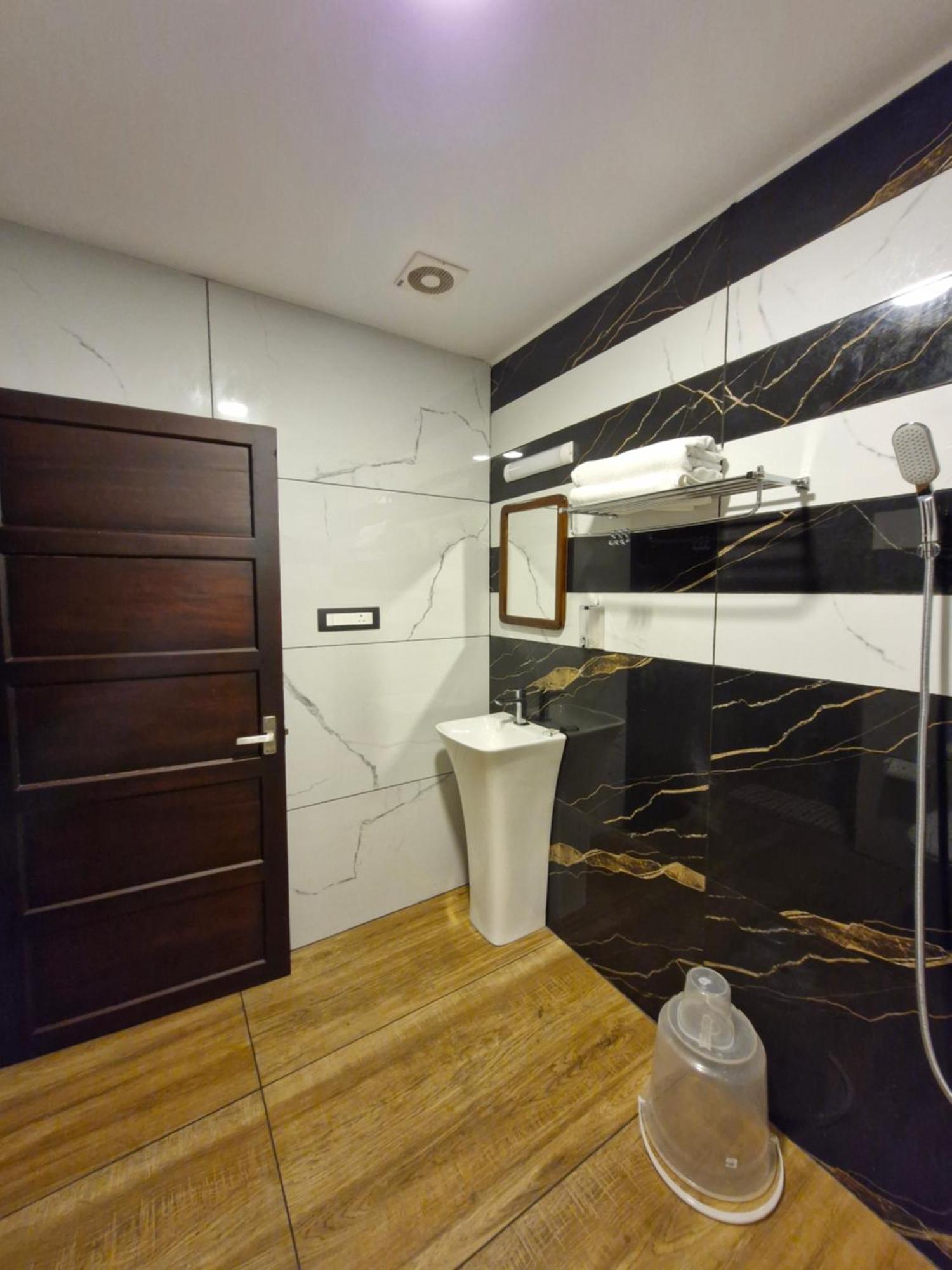 Gypsea Marari Bed & Breakfast Alappuzha Екстериор снимка